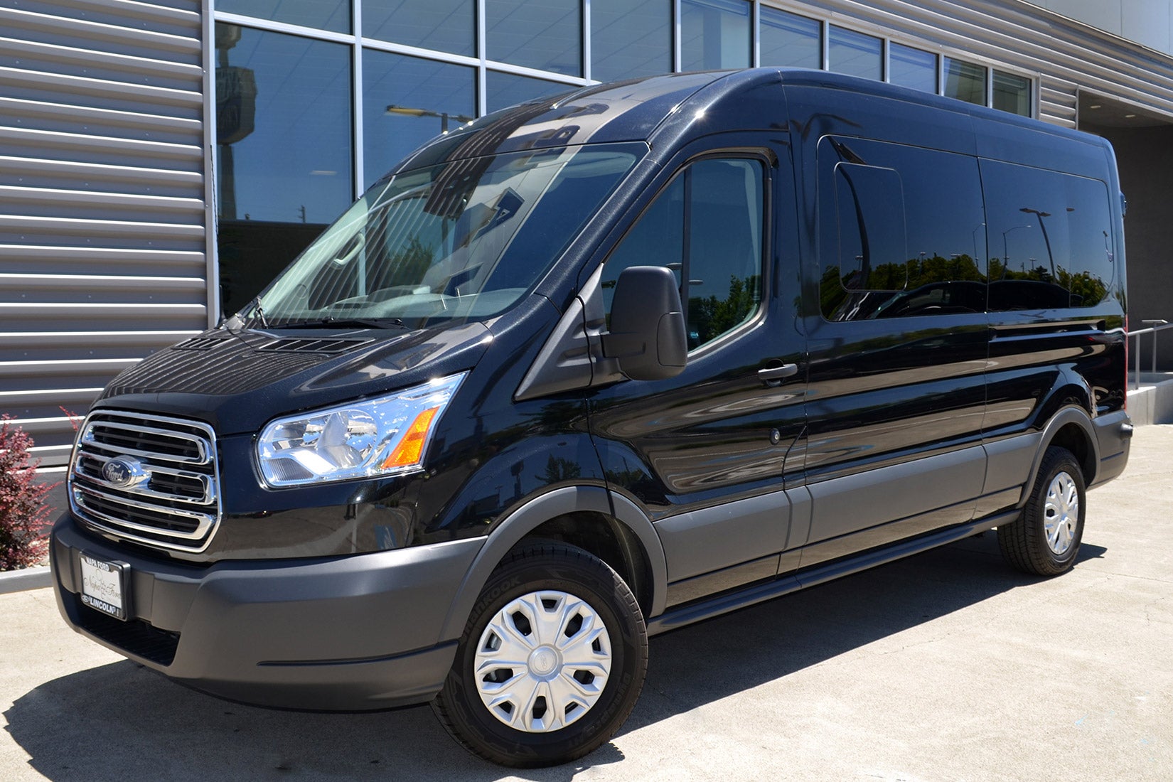 Luxury Transportation | Napa Ford in Napa CA
